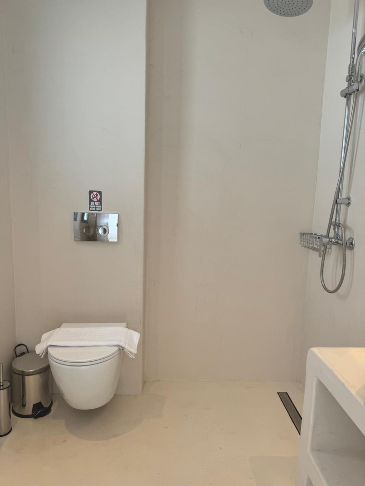 Angelo Estate Santorini Aparthotel Perissa  Bagian luar foto
