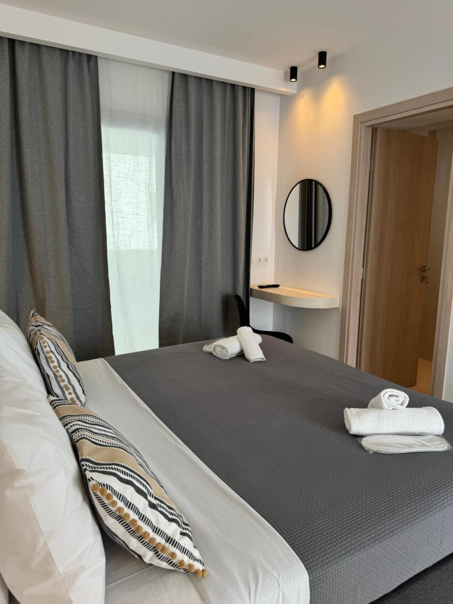 Angelo Estate Santorini Aparthotel Perissa  Bagian luar foto